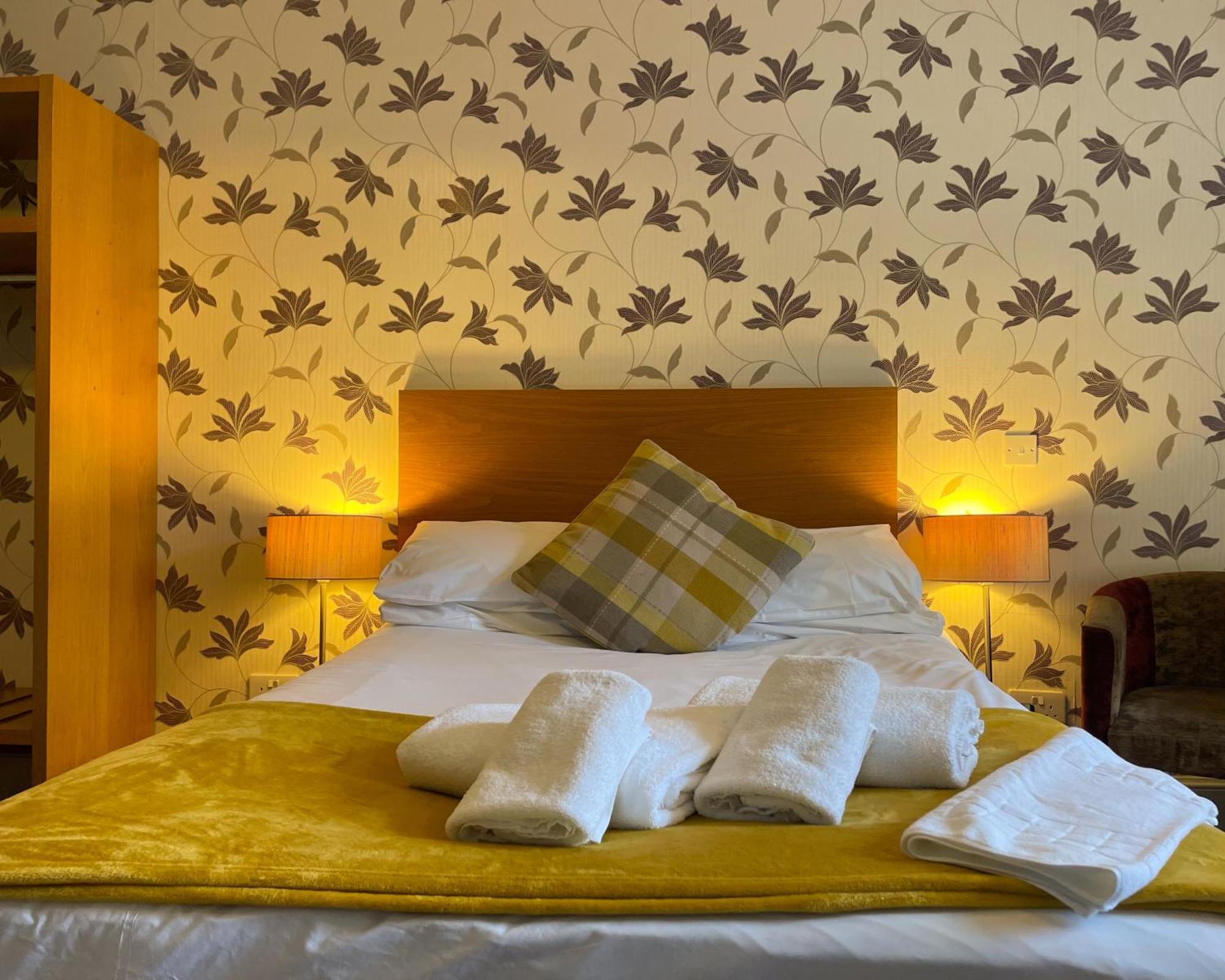 The Speyside Hotel And Restaurant Grantown-on-Spey Eksteriør bilde